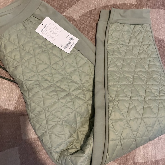 ATHLETA SOLSTICE JOGGER NWOT - Picture 8 of 9